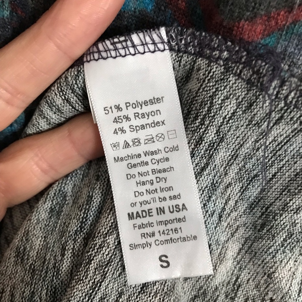 Small LulaRoe Sarah - Picture 3 of 4